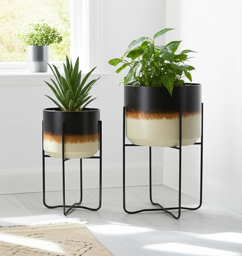 Metal Ombre Stand Planter Pot Set of 2 - Brown, 11/15 in.